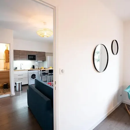 Appartement N2 Centre Village, Clim, Parking Gratuit Aigues-Mortes